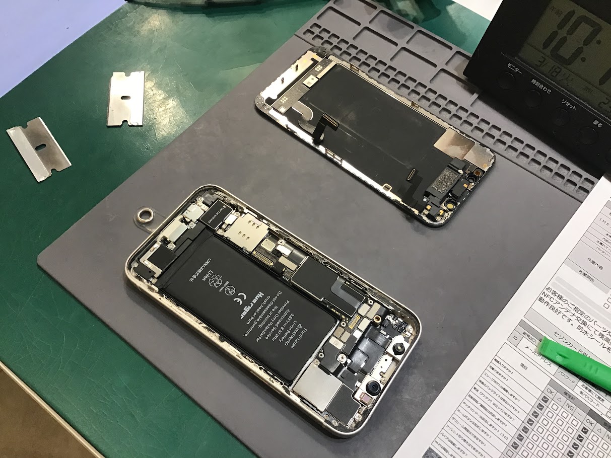 iPhone12miniならデータそのまま修理可能なスマホ修理工房秋津店へ！